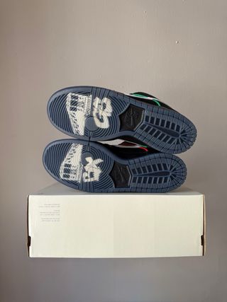 Nike SB Dunk Low QS Bronx Girls Skate