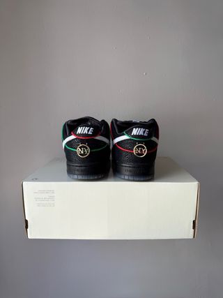 Nike SB Dunk Low QS Bronx Girls Skate
