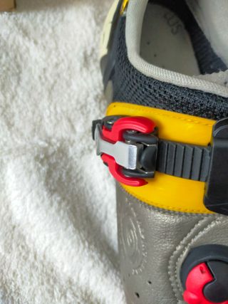 Zapatillas de bicicleta de montaña.