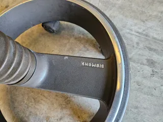 Taburete giratorio Siemens cuero y metal