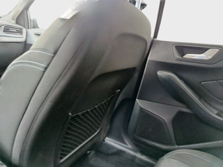 DESDE 226€ AL MES SIN ENTRADA FORD FOCUS NEGRO