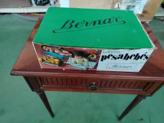 Balanza pesabebés y de cocina antigua