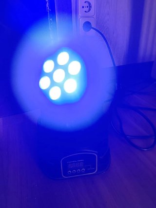 NLIGHTING Mini cabeza móvil LED 7x10W