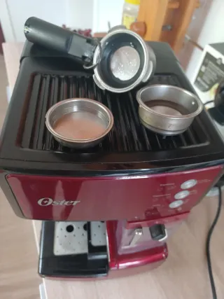 Cafetera Oster Roja