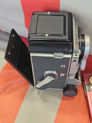 Macchina fotografica Mamiya C3