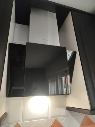 Campana extractora Hisense decorativa