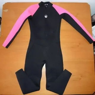 Muta Neoprene Dunnes Stores 12-14 anni