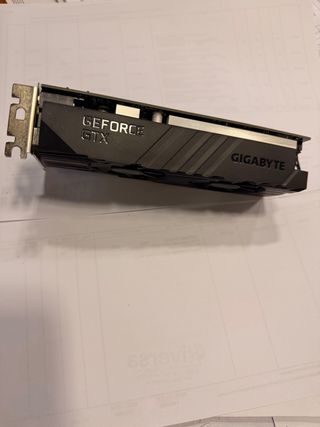 Gigabyte GTX 1650 D6 Gráfica
