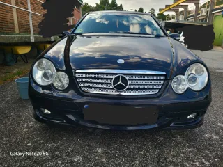 Mercedes-Benz c320 V6 2005
