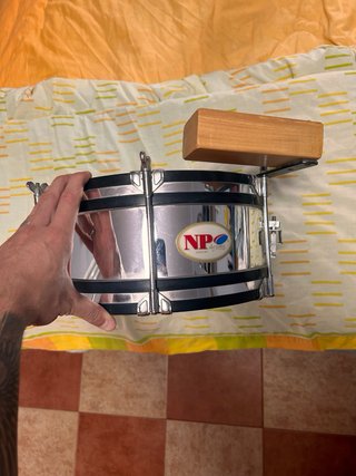 Tambor REMO 31cm + Baquetas + Caja