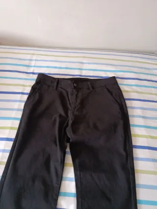 Pantalón Chino Negro Easy Wear Sin Estrenar