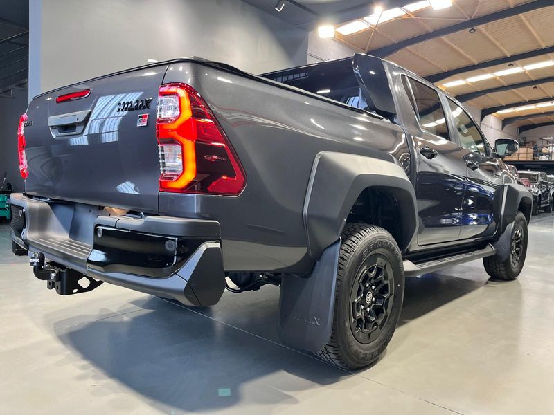 Toyota Hilux 2025, foto 6