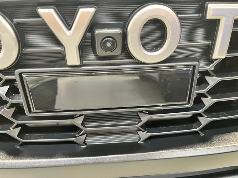 Toyota Hilux 2025, foto 41