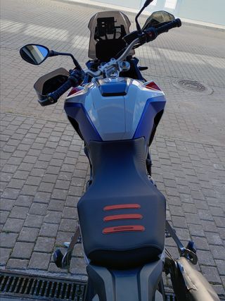 BMW F 900 GS 2025