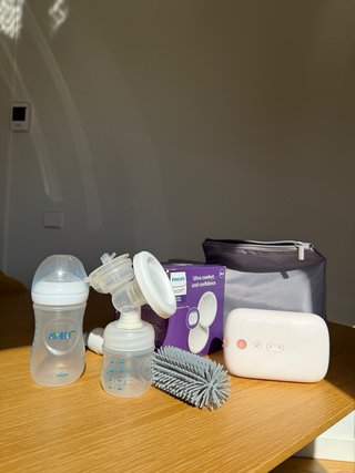 Sacaleches Philips Avent como nuevo + Accesorios