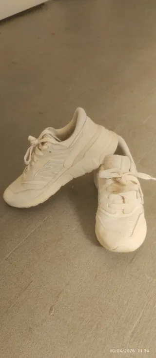New Balance 997R Beige
