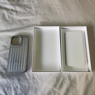 Funda iPhone 16 Pro Rimowa