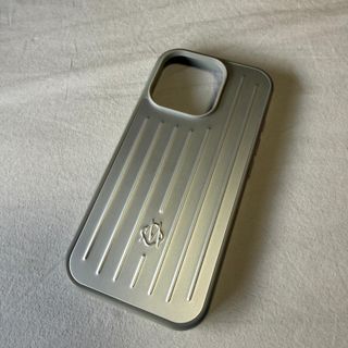 Funda iPhone 16 Pro Rimowa