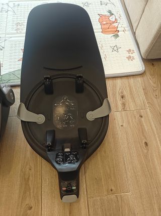 Ovetto Cybex Cloud Z2 Grey Plus + Base T