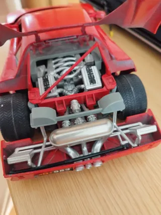 Ferrari F40 1:18