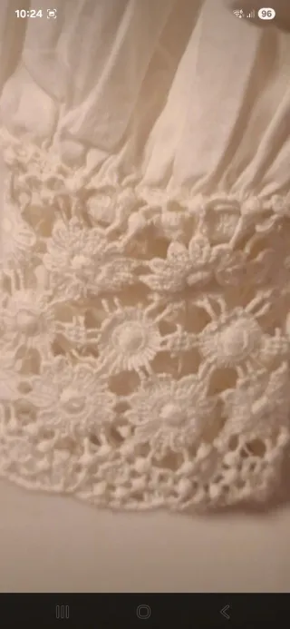 Blusa Stradivarius blanca con puntilla S