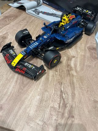 Lego Red Bull F1 Car