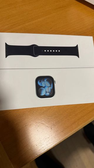 Apple Watch Series 11 46mm Gris + correas