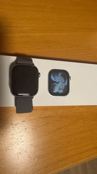 Apple Watch Series 11 46mm Gris + correas