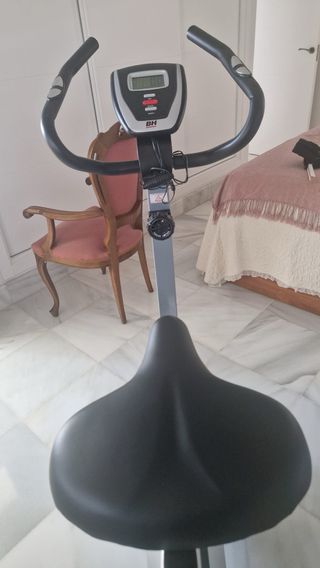 Bicicleta Estática BH H673
