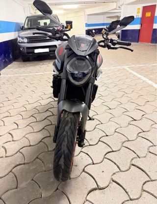 Ducati Monster 937 2022 Gris