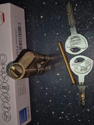 Cilindro Tesa Assa Abloy T75D3040L