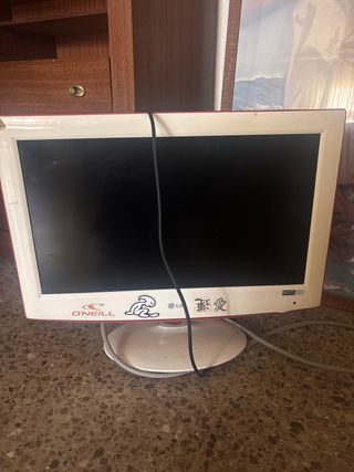 Monitor LG Rojo y Blanco