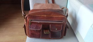 Bolso bandolera de cuero marrón unisex