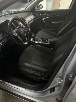 Opel Insignia Tourer 2016 (PEGATINA C)