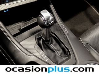 Ford Mustang 5.0 Ti-VCT V8 GT Fastback 328 kW (446 CV)