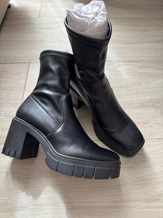 Botines plataforma Stradivarius Talla 37