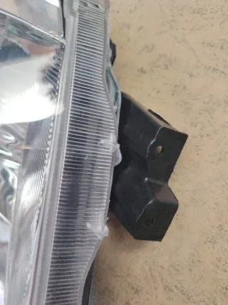 Foco delantero coche