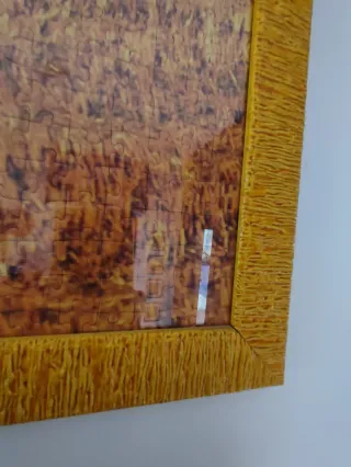 Quadro puzzle con cornice gialla