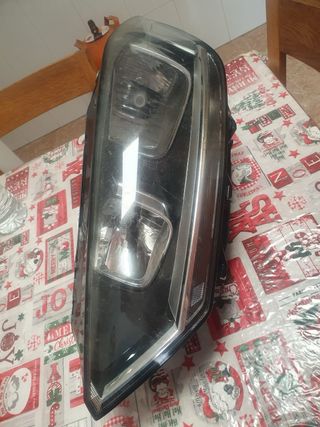 Faro Delantero VW Tiguan Valeo