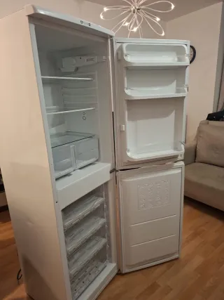 Nevera Indesit 2 puertas