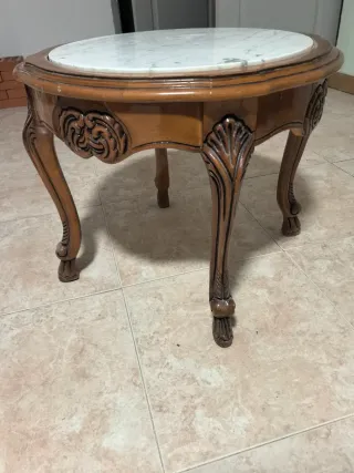 Mesa auxiliar clásica mármol y madera