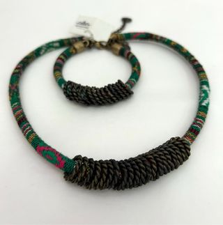 Gargantilla y pulsera Dimitriadis multicolor