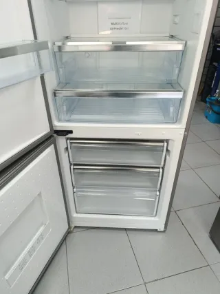 Nevera Bosch Inox NoFrost Combi 2m