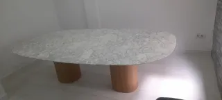 Mesa de mármol Arabescato 2.60m x 1.50m