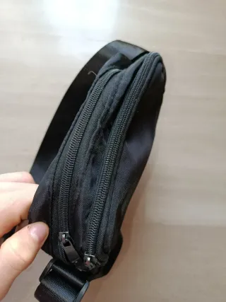 Riñonera Nike Pro Negra