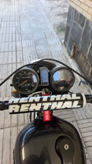Yamaha SR 250