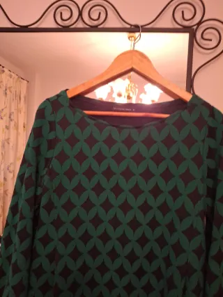 Blusa Punto Verde y Negra Purificación García Tall