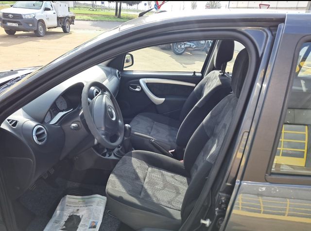 Dacia Sandero 2010