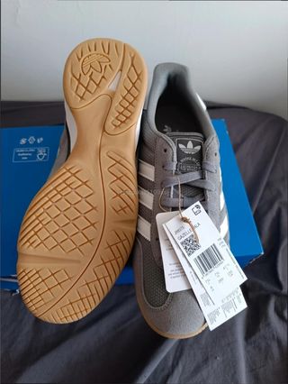 Adidas Gazelle Sala Gris Talla 37