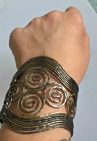Brazalete Rígido Diseño Étnico